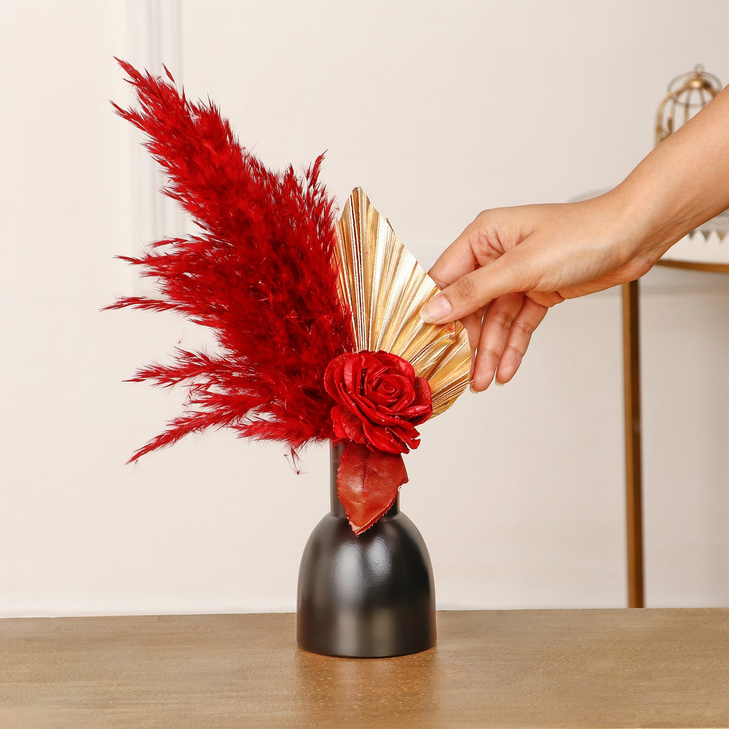Black Flower vase For Home Decor